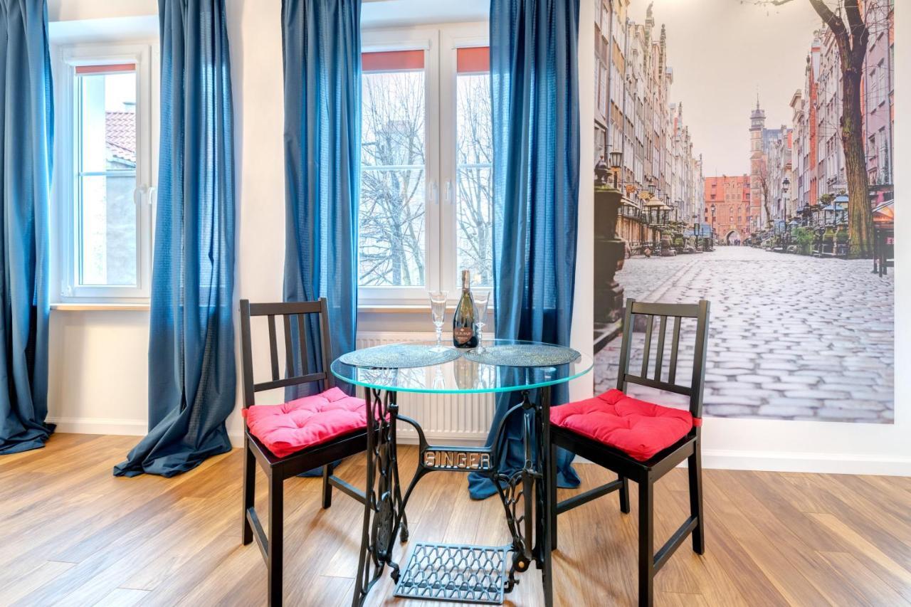 H&T Old Town Szeroka 24 Apartment Gdansk Exterior photo